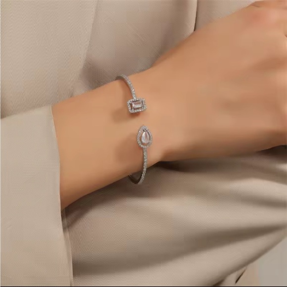 Lux silver color diamond Sophisticated Silver Bracelet with Crystal Details - Picture 3 of 3